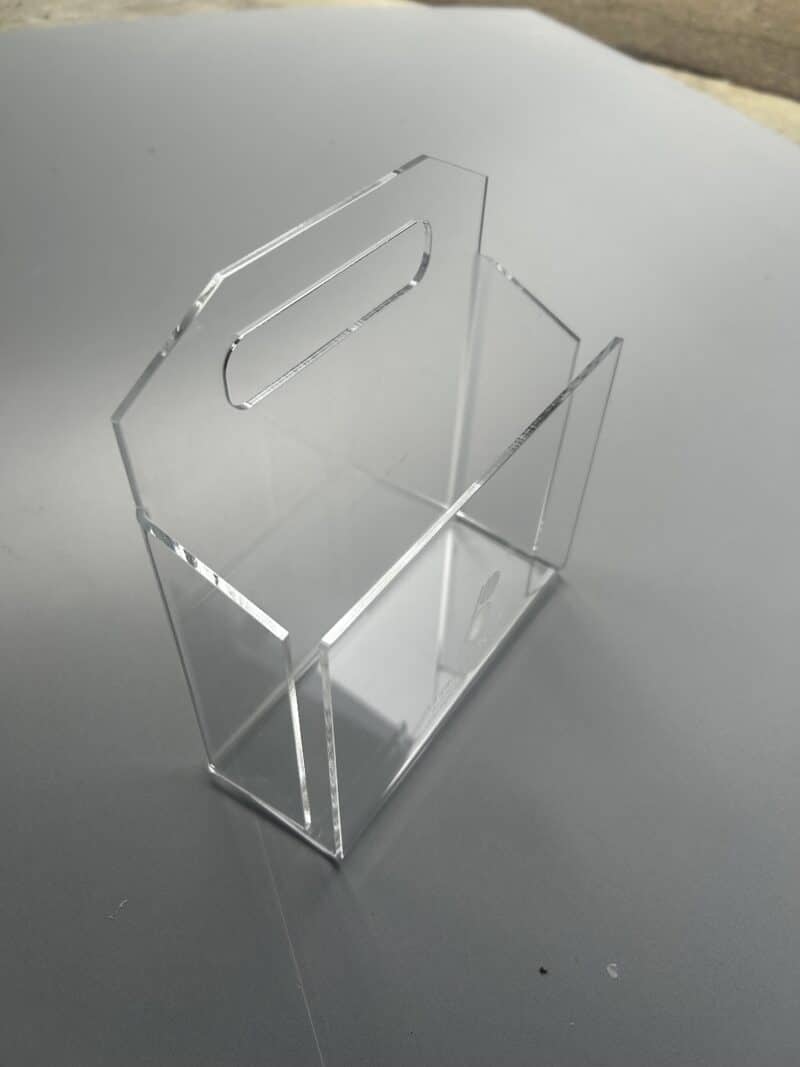 Brochureholder A5 med logo